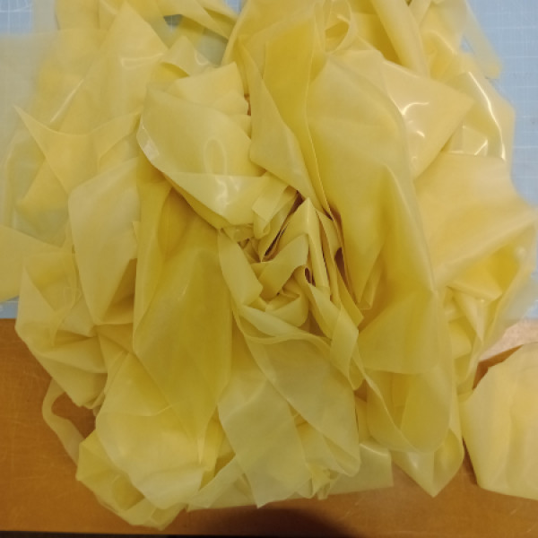 500 g Bag translucent natural off cuts